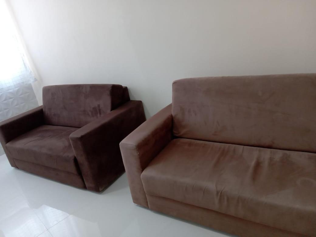 Angra Inn, *