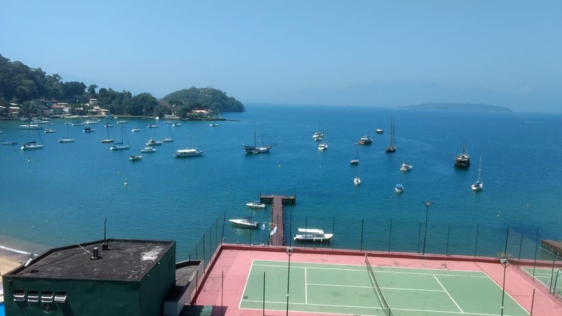 Angra Inn, *